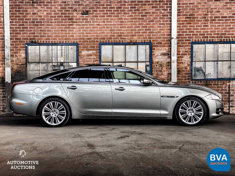 Jaguar XJ 5.0 V8 SuperCharged Supersport LWB 510pk 2010 -Org. NL-, 51-NBN-4