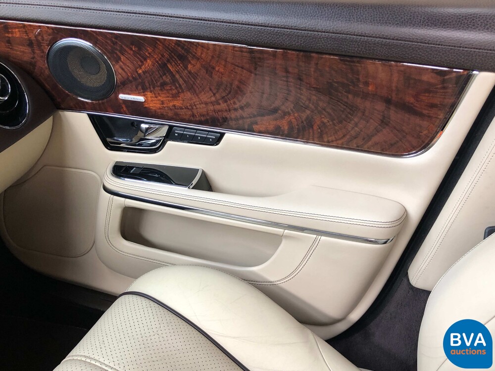 Jaguar XJ 5.0 V8 SuperCharged Supersport LWB 510pk 2010 -Org. NL-, 51-NBN-4