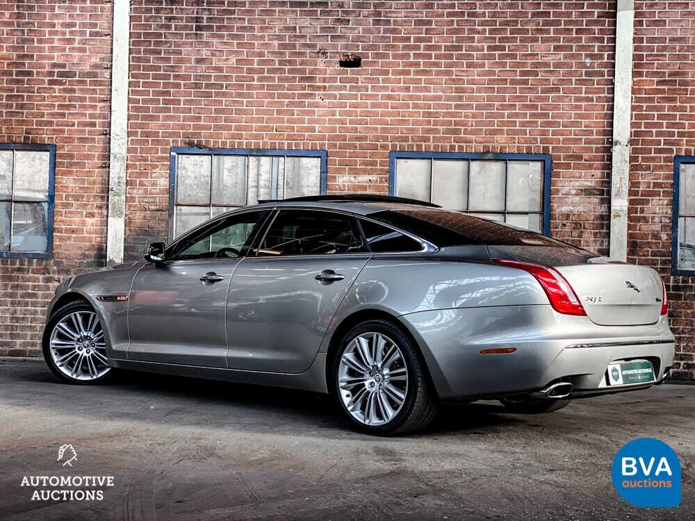 Jaguar XJ 5.0 V8 SuperCharged Supersport LWB 510pk 2010 -Org. NL-, 51-NBN-4