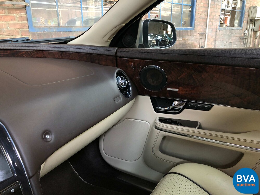 Jaguar XJ 5.0 V8 SuperCharged Supersport LWB 510pk 2010 -Org. NL-, 51-NBN-4