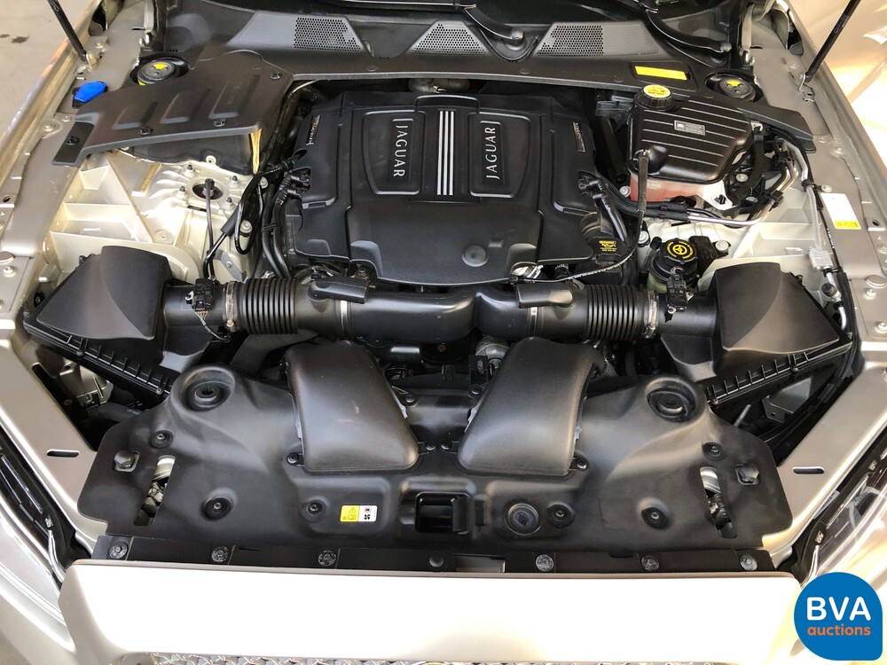 Jaguar XJ 5.0 V8 SuperCharged Supersport LWB 510pk 2010 -Org. NL-, 51-NBN-4