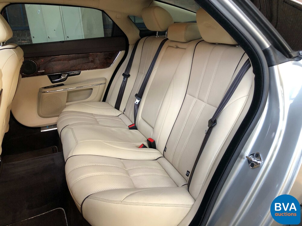Jaguar XJ 5.0 V8 SuperCharged Supersport LWB 510pk 2010 -Org. NL-, 51-NBN-4
