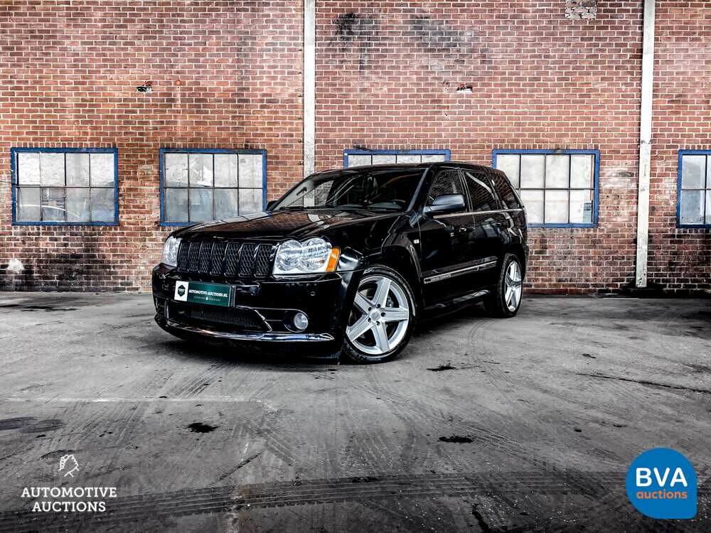 Jeep Grand Cherokee SRT6.1 V8 2007, graue Zulassung.