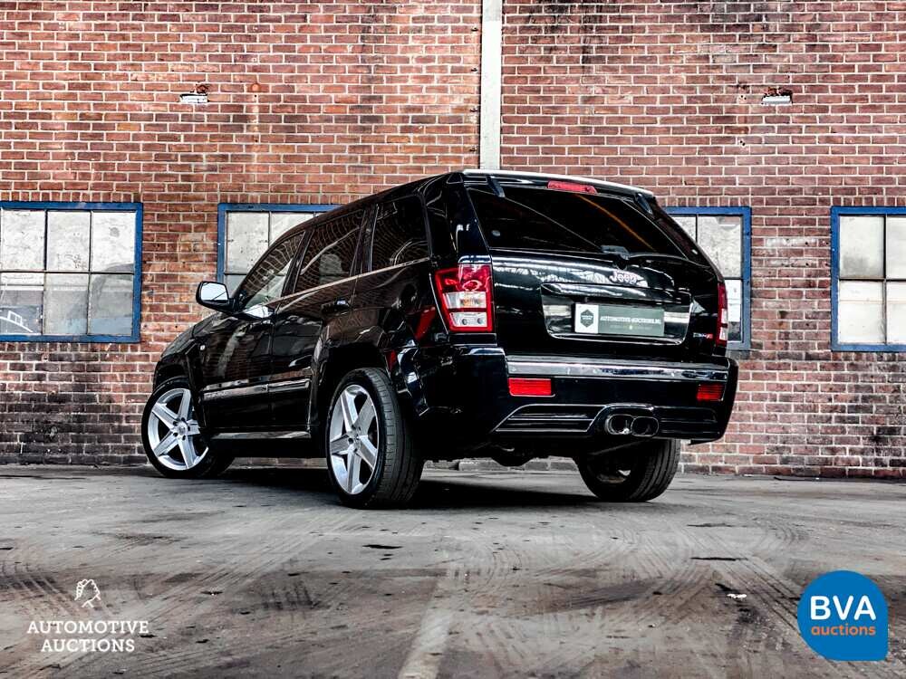 Jeep Grand Cherokee SRT6.1 V8 2007, graue Zulassung.