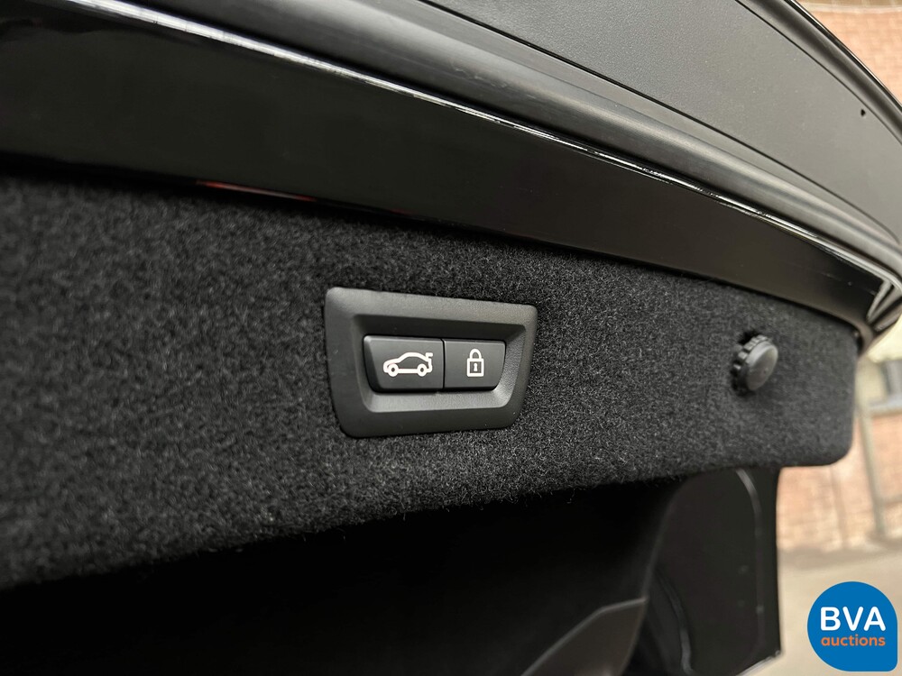 BMW M8 Competition Gran Coupé G-Power 820pk 2019 Akrapovic, L-145-HJ.