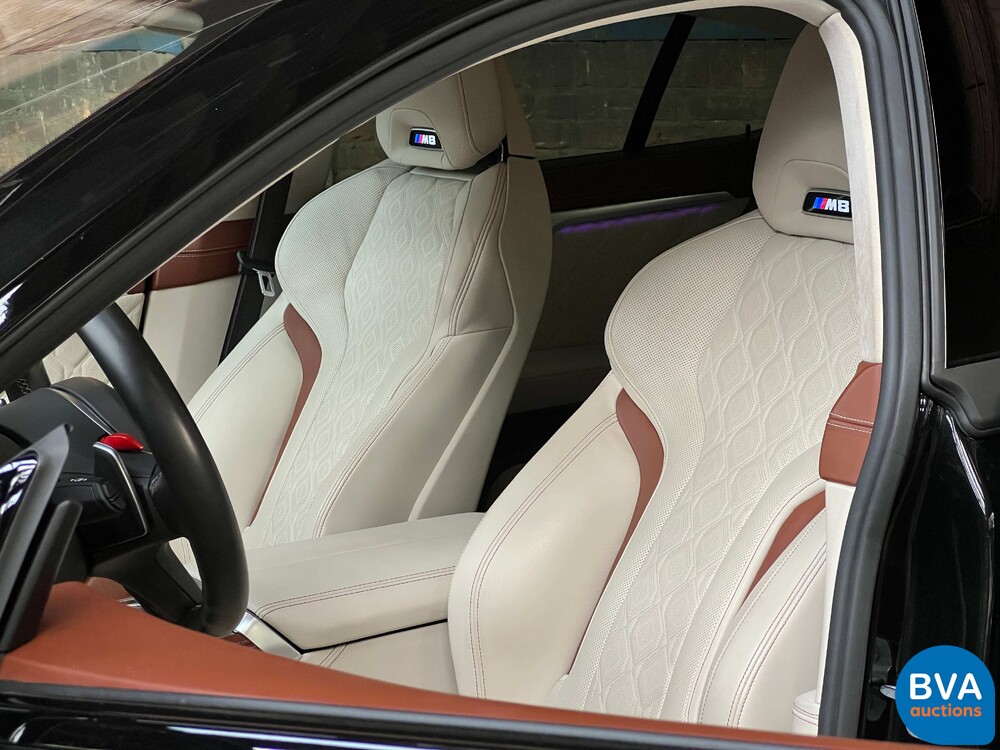 BMW M8 Competition Gran Coupé G-Power 820pk 2019 Akrapovic, L-145-HJ.