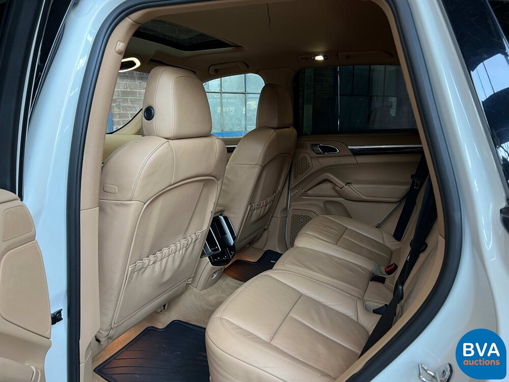 Porsche Cayenne 3.6 Automatik 299 PS 2011, K-494-NB.