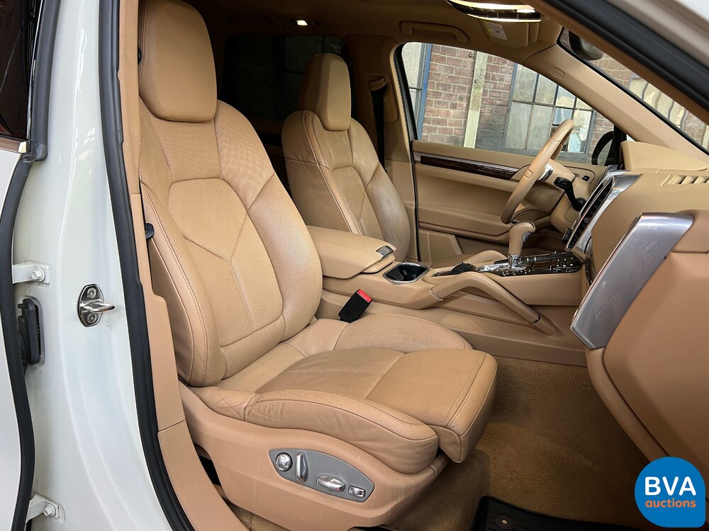 Porsche Cayenne 3.6 Automatik 299 PS 2011, K-494-NB.