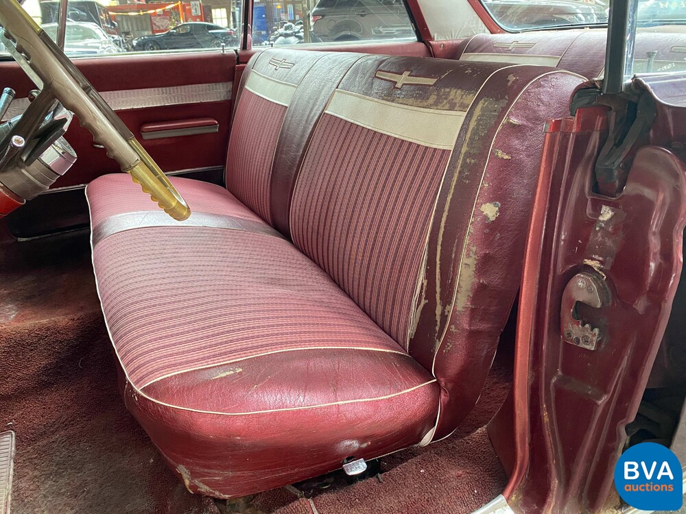 Pontiac Catalina 5.7 V8 175 PS 1963.