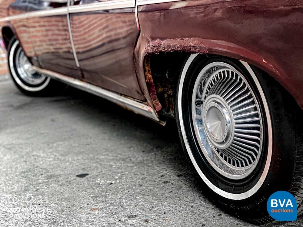 Pontiac Catalina 5.7 V8 175 PS 1963.