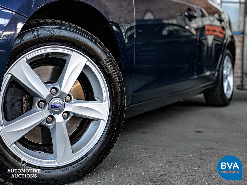 Volvo V60 2.0 D3 5-Zylinder 163PK Summum, GR-322-P.