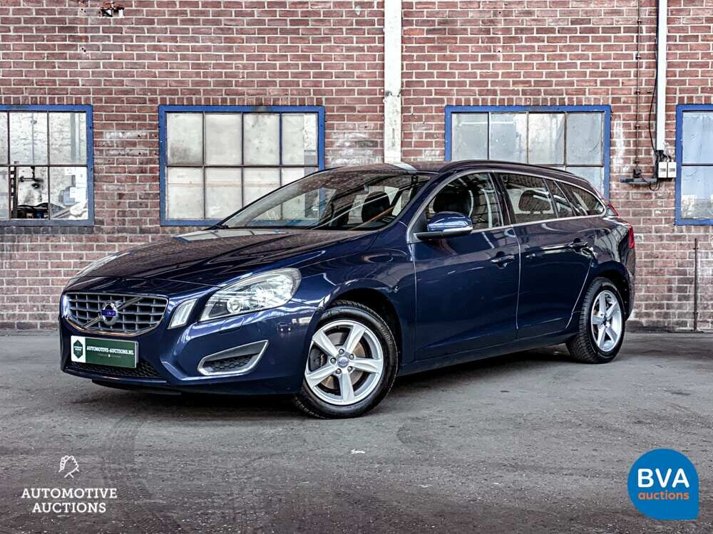 Volvo V60 2.0 D3 5-Cylinder 163PK Summum, GR-322-P.