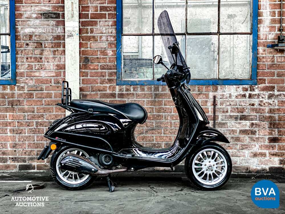 Piaggio Vespa Sprint 4-takt 2014, F-791-VR