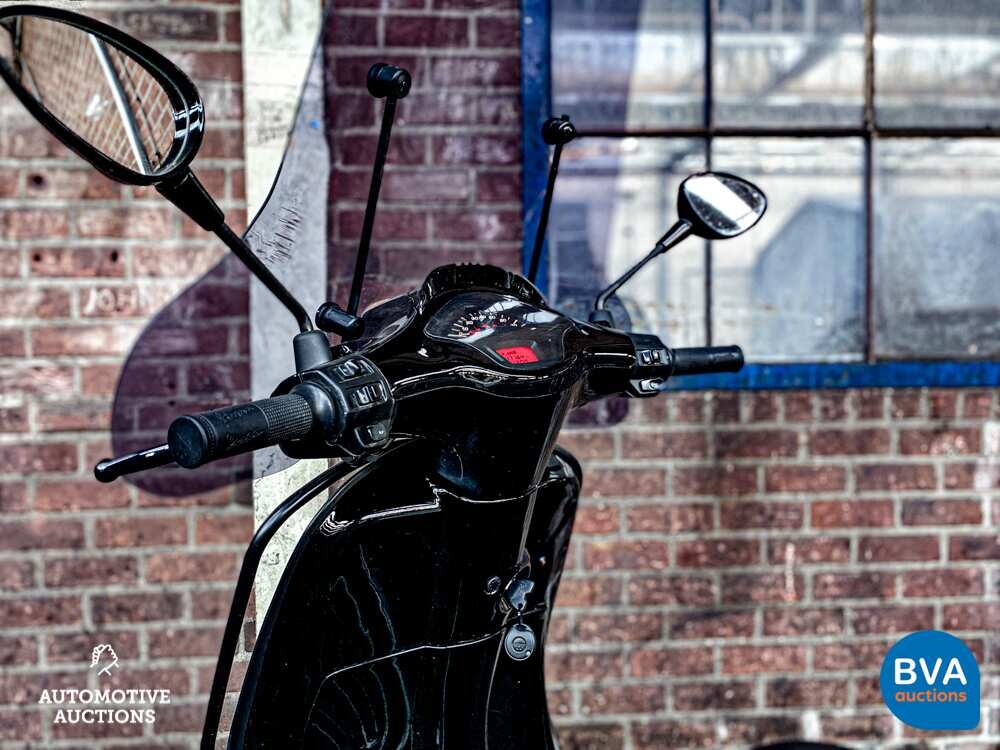 Piaggio Vespa Sprint 4-takt 2014, F-791-VR