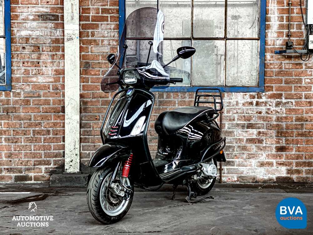 Piaggio Vespa Sprint 4-takt 2014, F-791-VR