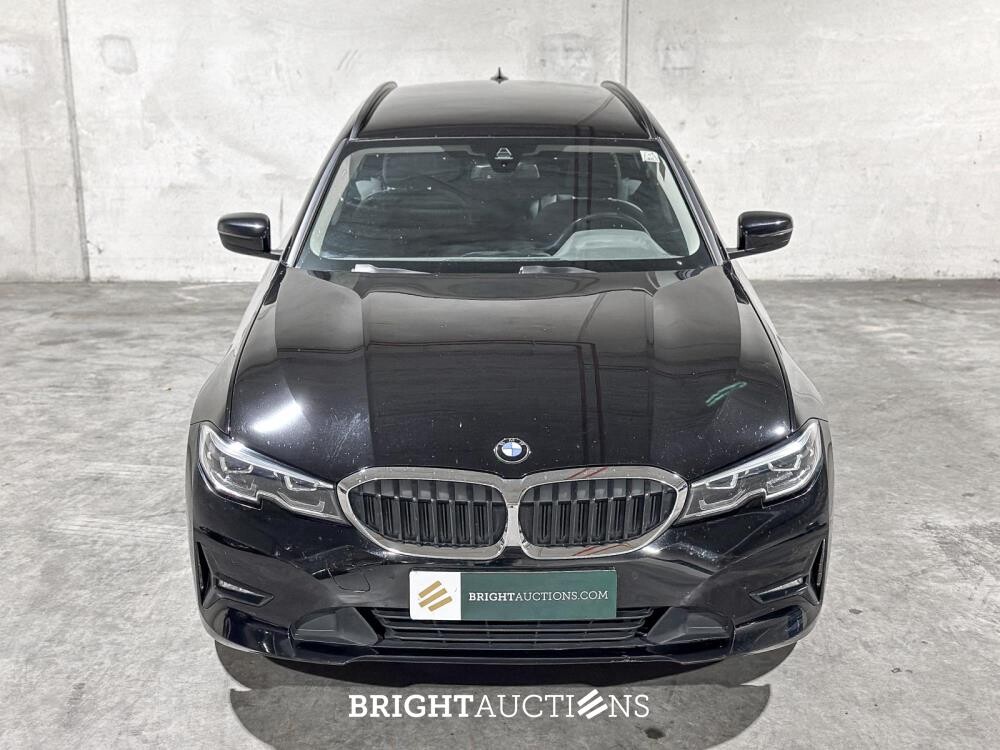 BMW 330e Touring G21 184pk 2021 (Origineel-NL + 1e Eigenaar), K-451-VL