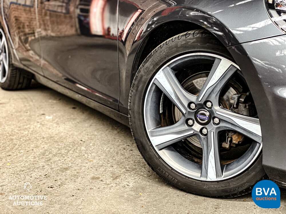 Volvo V40 D2 R-Design 114pk 2013 -Org. NL-, 8-KTF-66