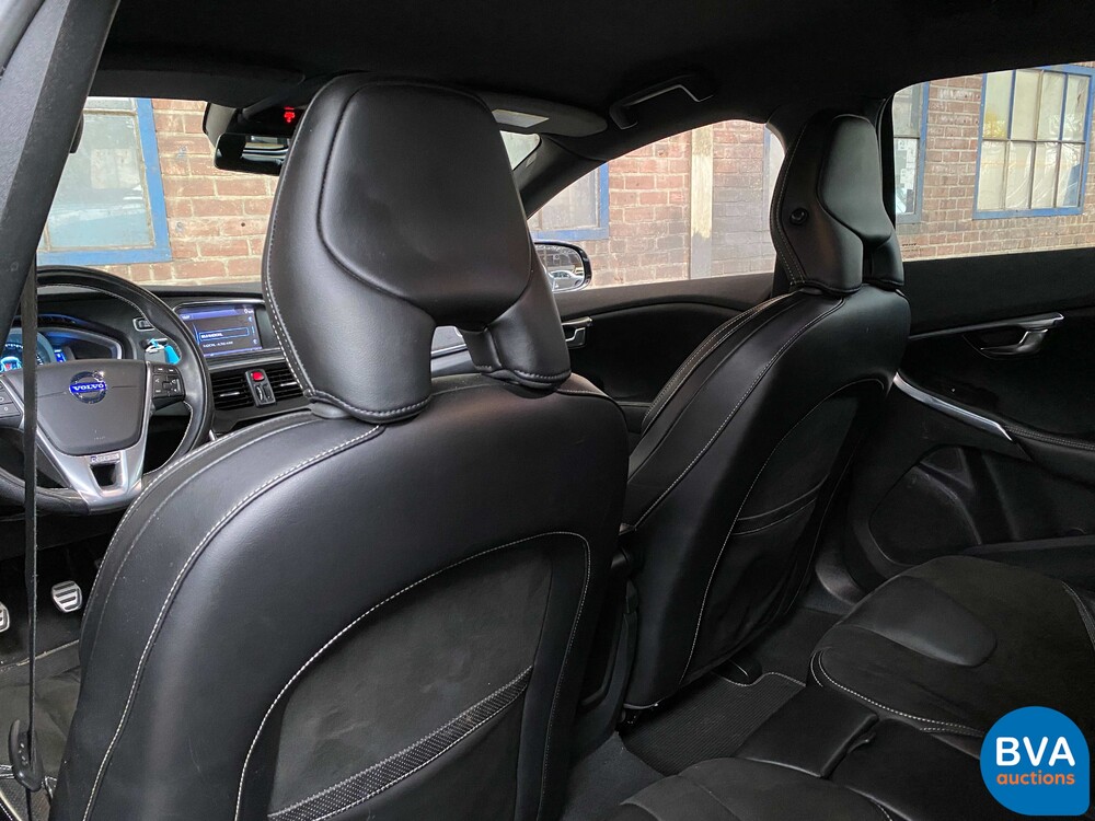 Volvo V40 D2 R-Design 114pk 2013 -Org. NL-, 8-KTF-66