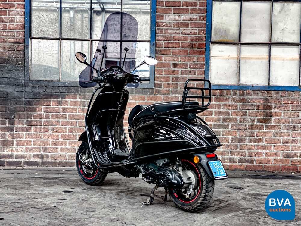 Piaggio Vespa Sprint 4-takt 2017, DGS-73-K