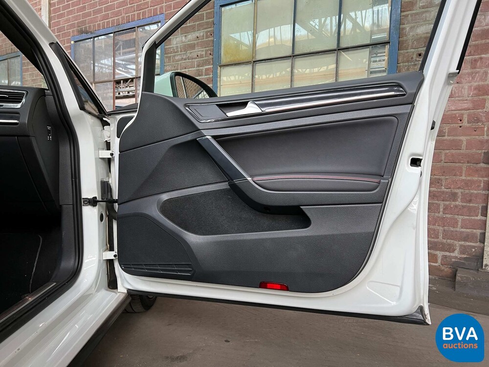 Volkswagen Golf GTI 2.0 TSI 220pk 2013, P-962-FV