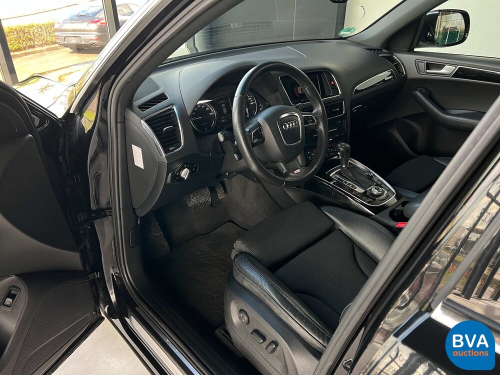 Audi Q5 2.0 TFSI Hybrid Quattro 211pk 2012, 6-KLV-37