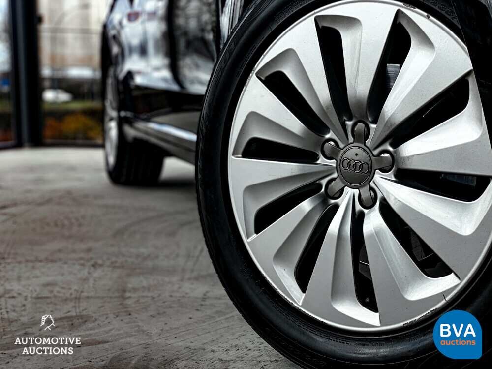 Audi Q5 2.0 TFSI Hybrid Quattro 211pk 2012, 6-KLV-37