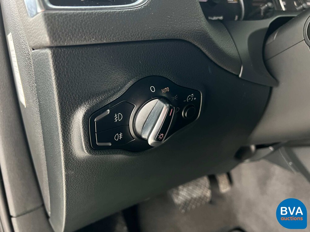 Audi Q5 2.0 TFSI Hybrid Quattro 211pk 2012, 6-KLV-37