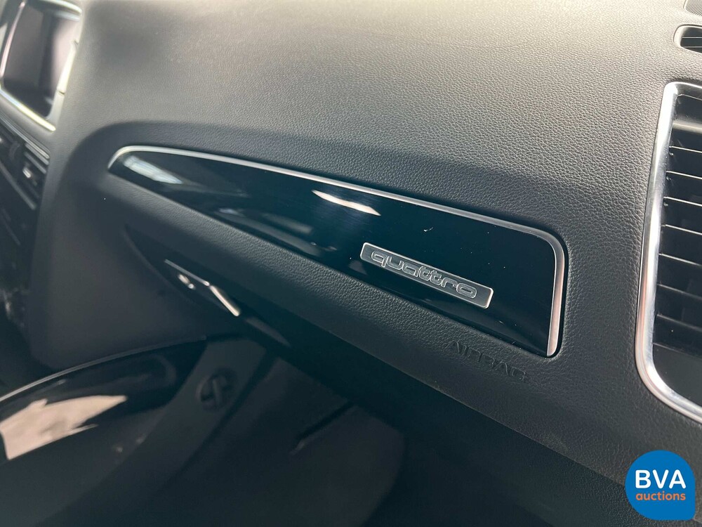 Audi Q5 2.0 TFSI Hybrid Quattro 211pk 2012, 6-KLV-37