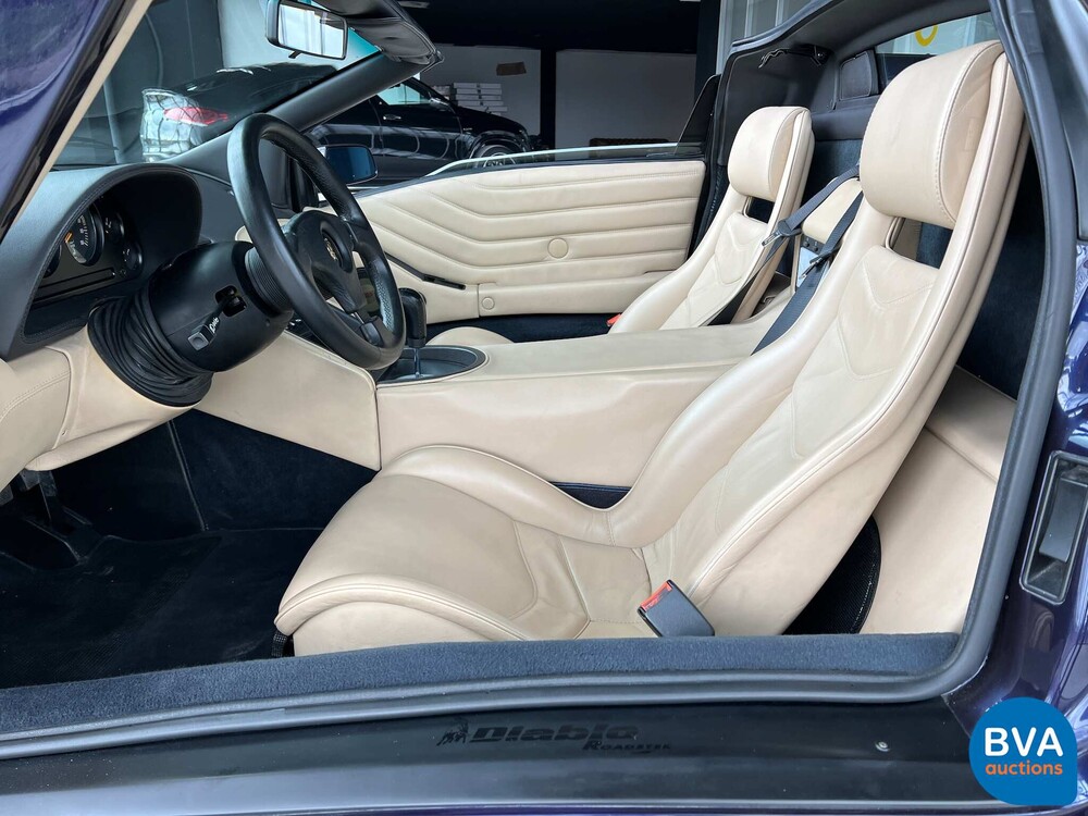 Lamborghini Diablo VT Roadster 5.7L V12 530pk 1996