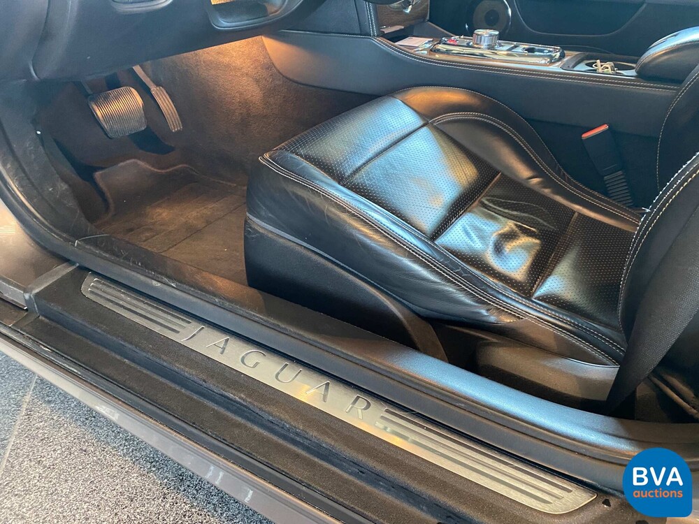 Jaguar XK 5.0 V8 Coupé Portfolio 385pk 2009 -Org. NL-,99-HRN-3