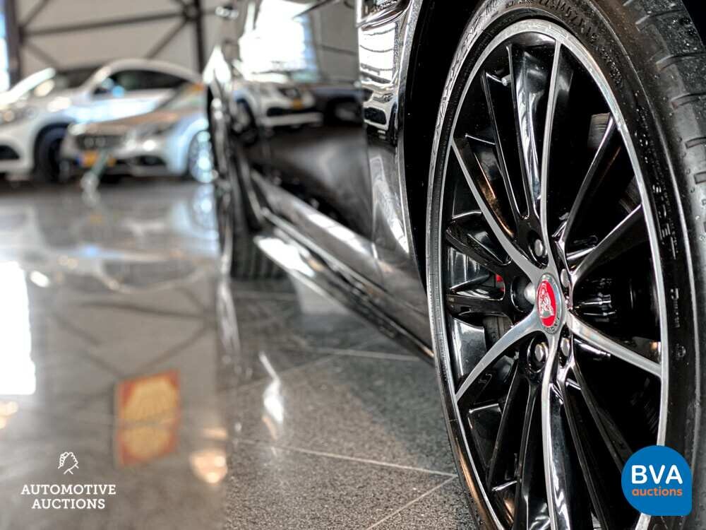 Jaguar XE 3.0 S 340pk 2016 -Org. NL-, HV-269-T