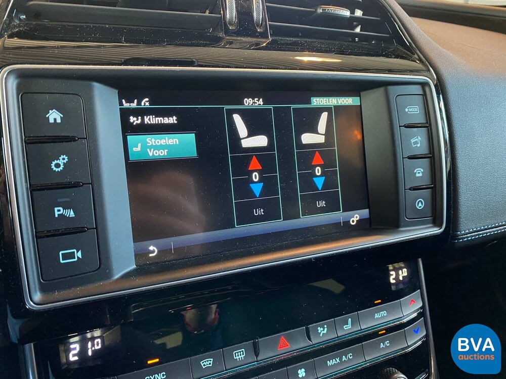 Jaguar XE 3.0 S 340pk 2016 -Org. NL-, HV-269-T