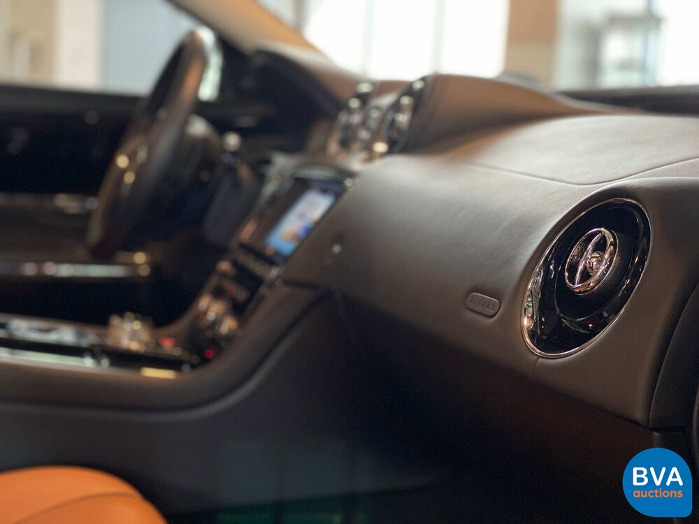 Jaguar XJ 3.0 D Premium Luxury 300pk 2018 Facelift, TD-898-B