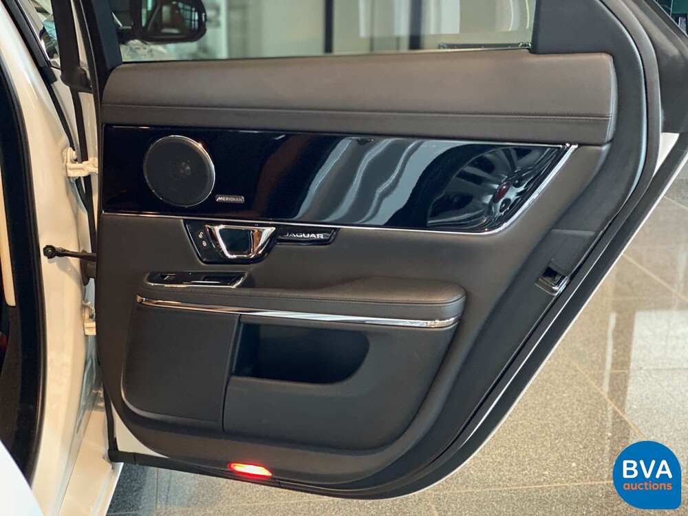 Jaguar XJ 3.0 D Premium Luxury 300pk 2018 Facelift, TD-898-B