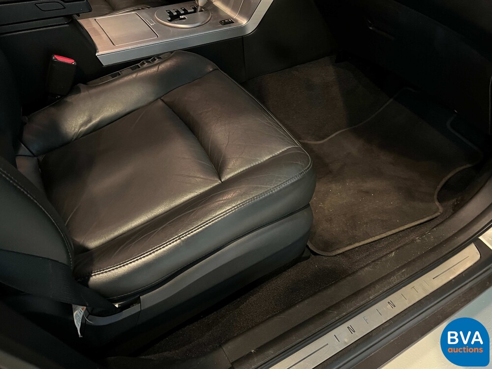 Infiniti FX 35 300pk 2004, 71-HXG-3