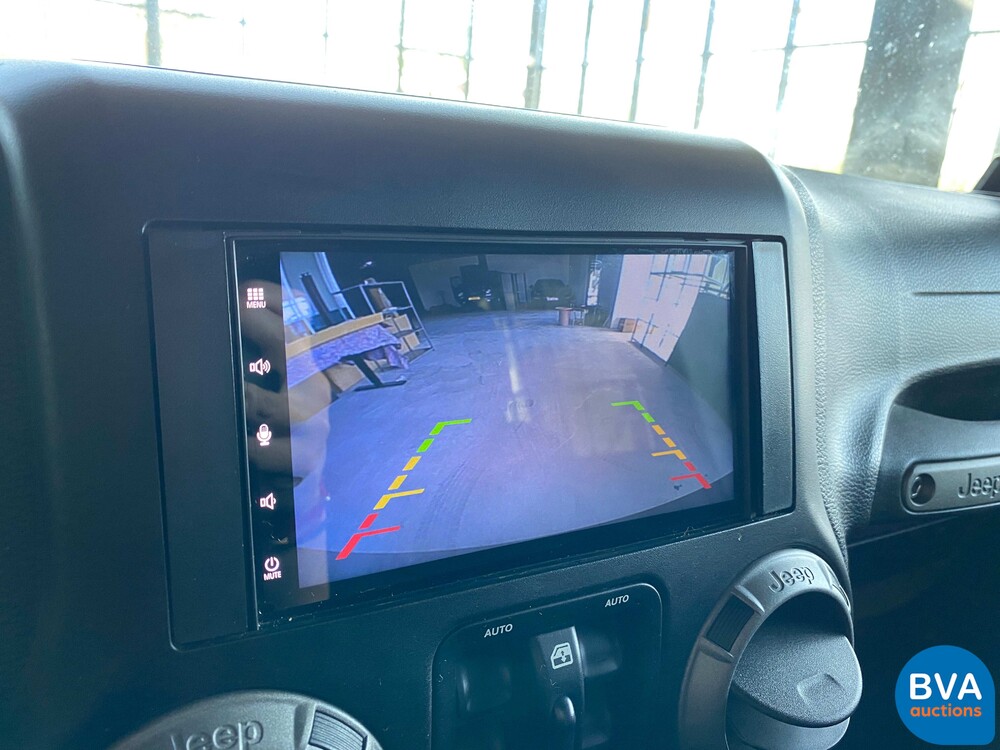 Jeep Wrangler Unlimited 3.6 Sahara CUSTOM 284pk 2015, L-530-ZD