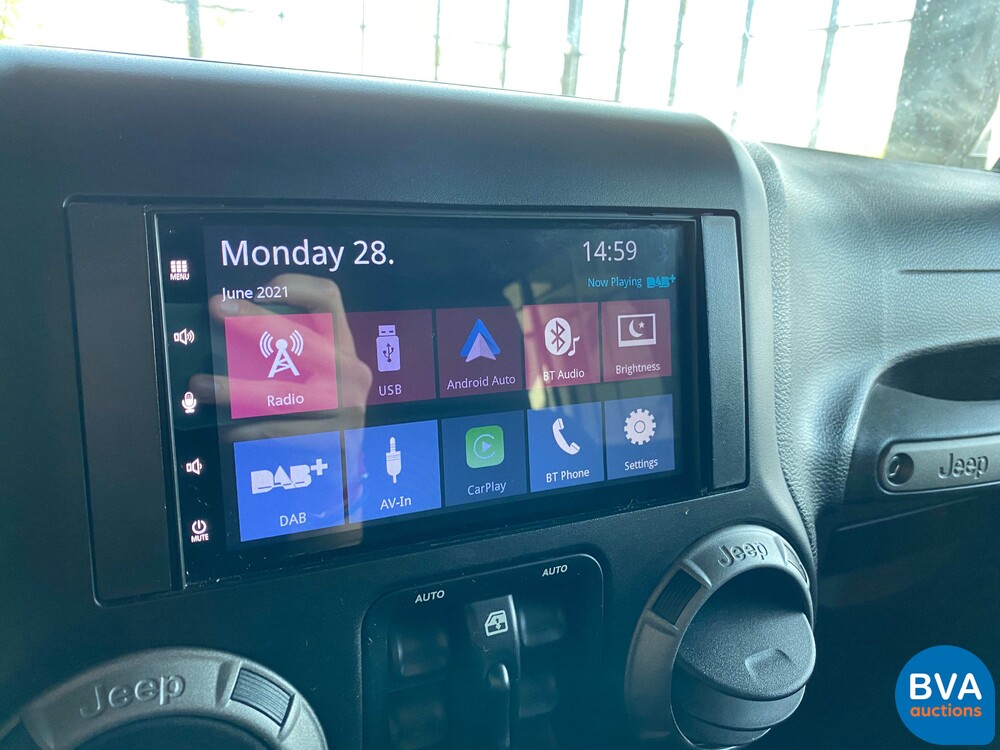 Jeep Wrangler Unlimited 3.6 Sahara CUSTOM 284pk 2015, L-530-ZD