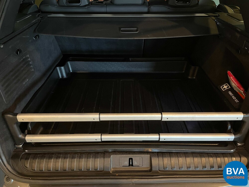 Land Rover Range Rover Sport SVR 5.0 V8 Supercharged 551pk 2015, NP-685-Z