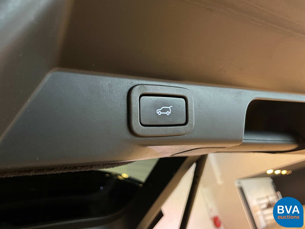 Land Rover Range Rover Sport SVR 5.0 V8 Supercharged 551pk 2015, NP-685-Z