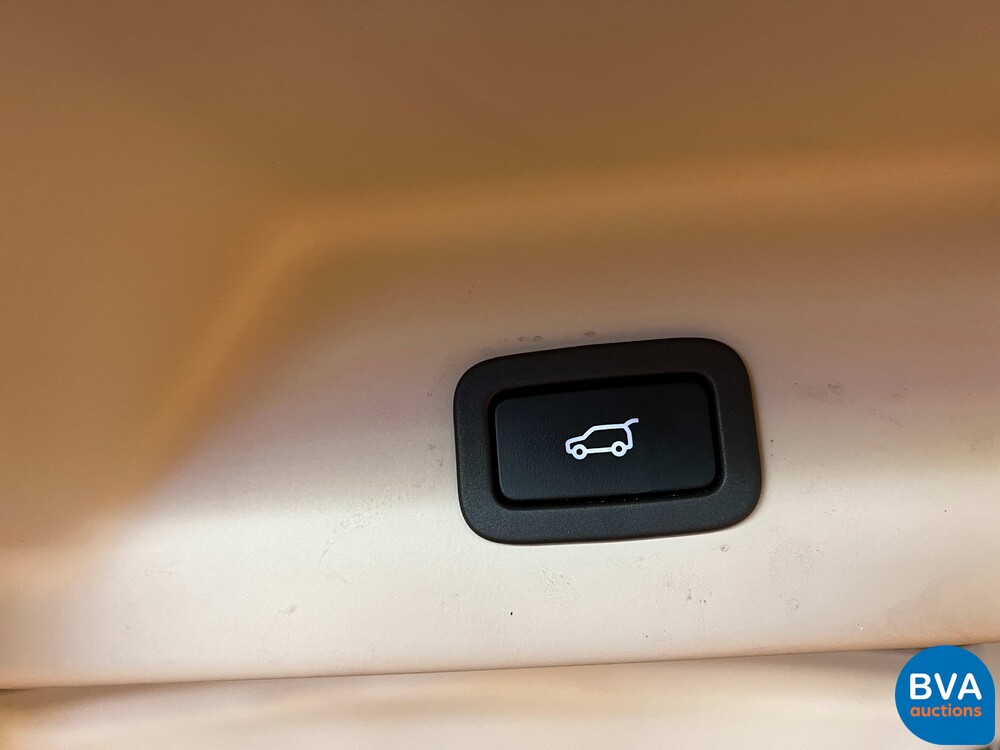 Land Rover Range Rover P400e Vogue 404pk Plug-In Hybride 2019 -Org. NL- FACELIFT, XV-122-H