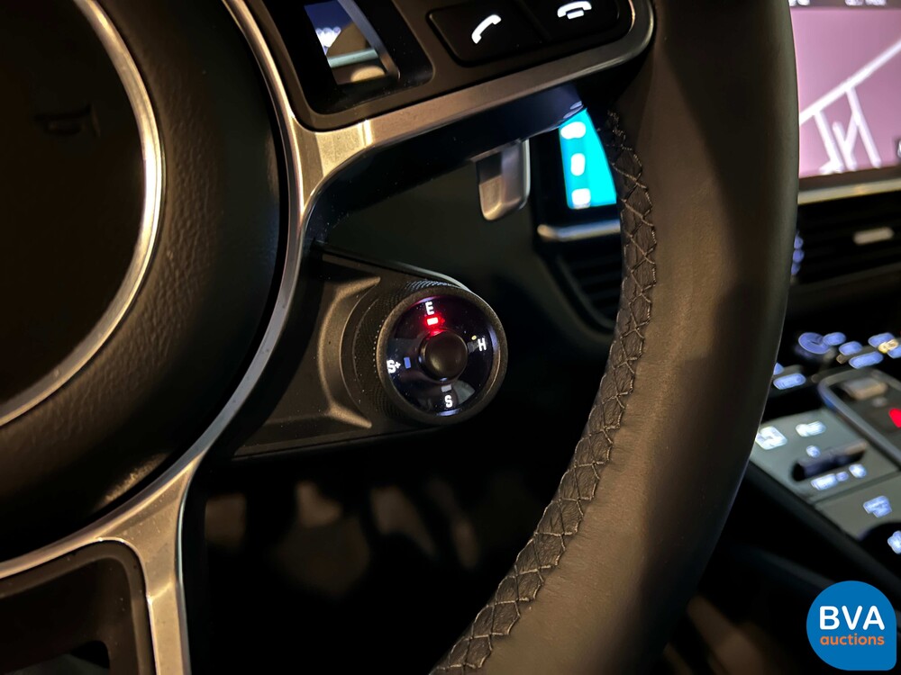 Porsche Cayenne 3.0 E-Hybrid Sportchrono 462pk 2021 Plug-In Hybride -Org. NL-, L-005-FN