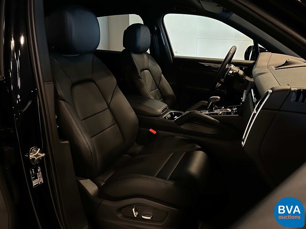 Porsche Cayenne 3.0 E-Hybrid Sportchrono 462pk 2021 Plug-In Hybride -Org. NL-, L-005-FN