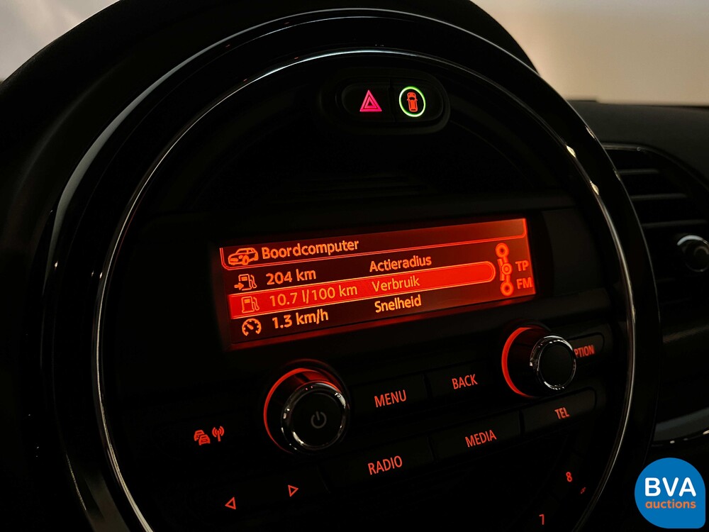 Mini Clubman 1.5D 116pk 2016 British Racing Green Mini Cooper