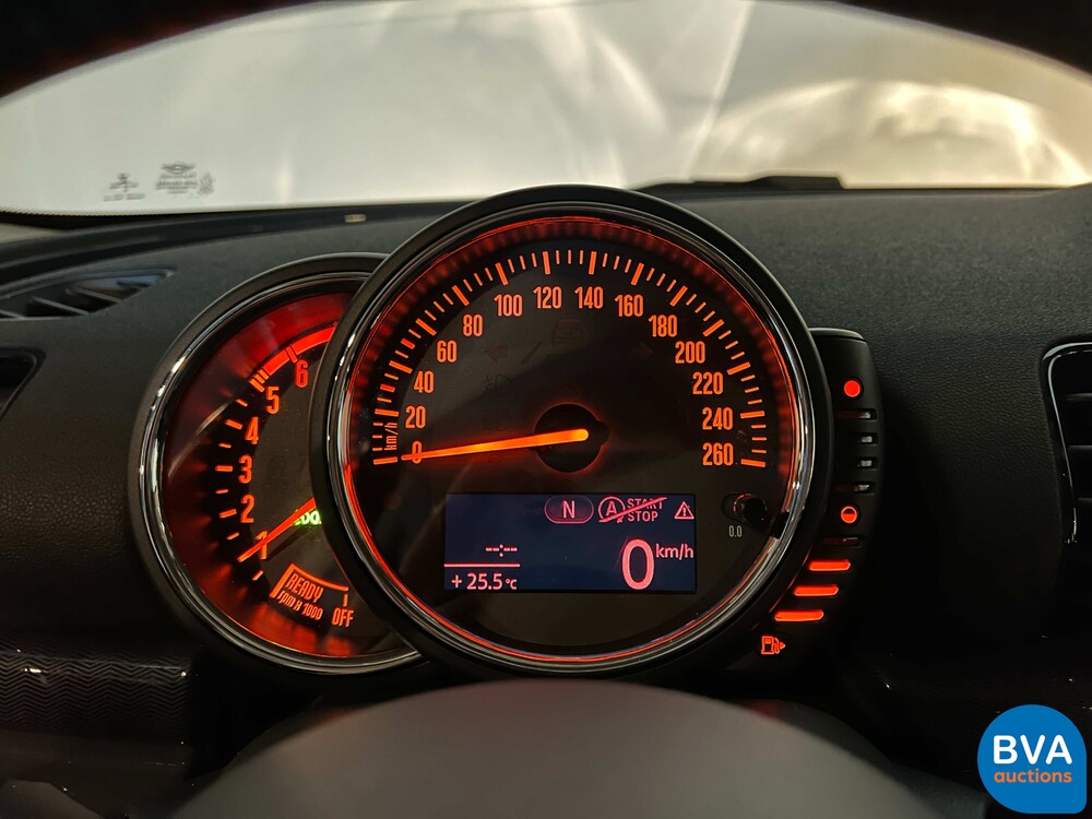 Mini Clubman 1.5D 116pk 2016 British Racing Green Mini Cooper