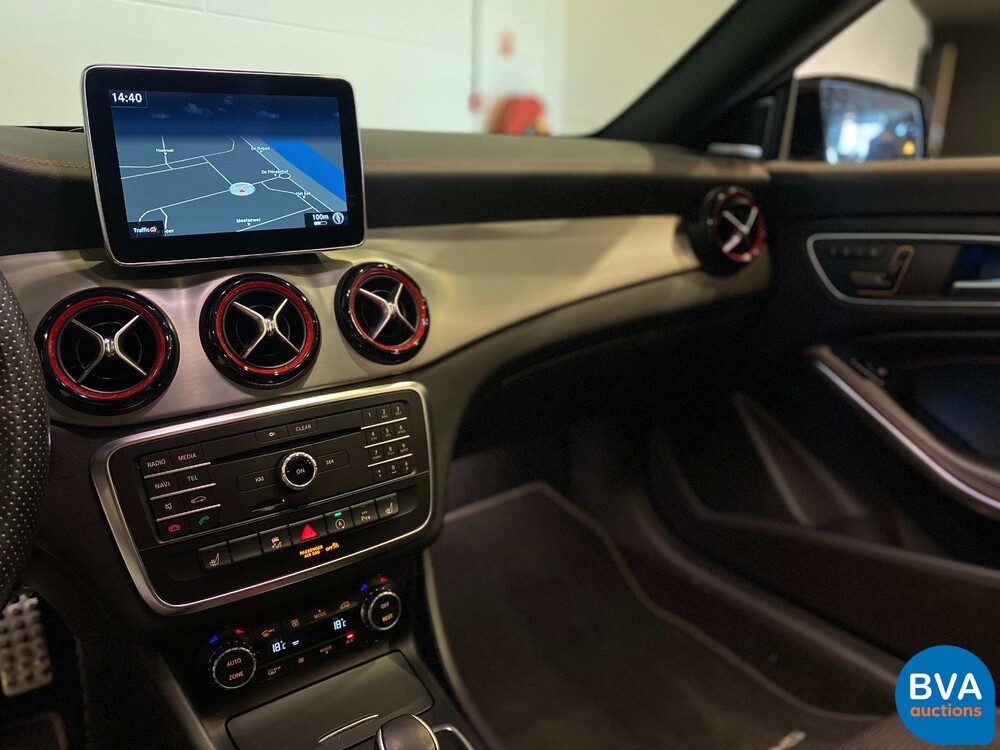 Mercedes-Benz CLA45 AMG 4matic 360pk 2014, NL-kenteken