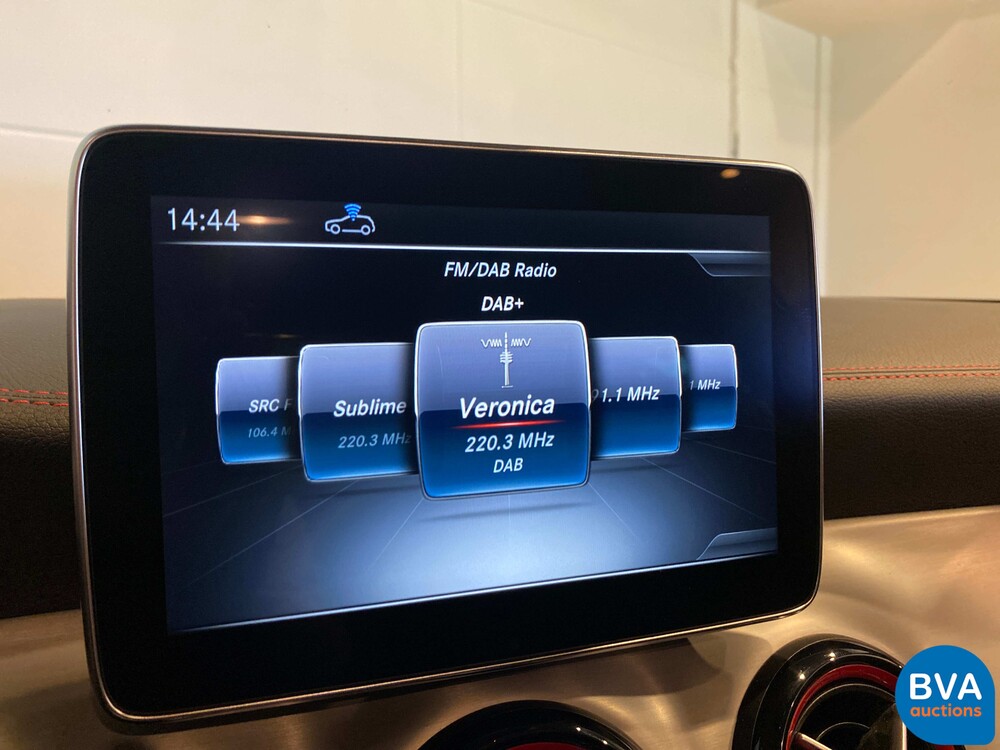 Mercedes-Benz CLA45 AMG 4matic 360pk 2014, NL-kenteken