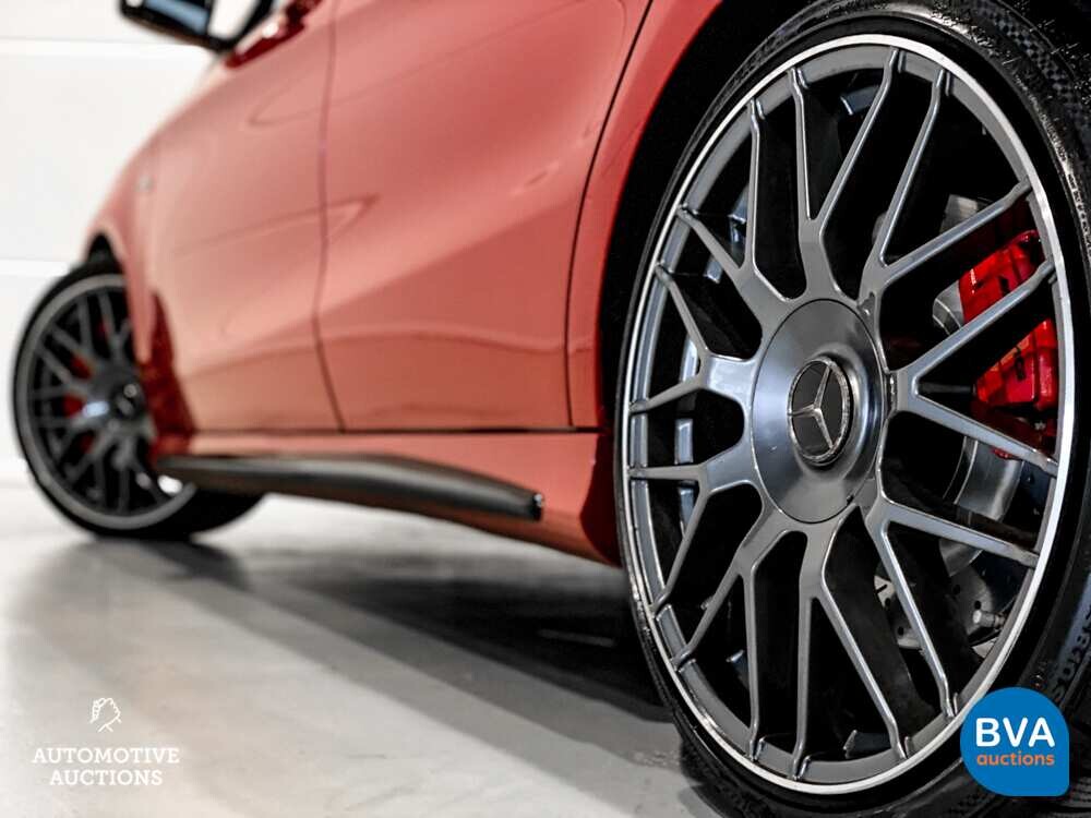 Mercedes-Benz CLA45 AMG 4matic 360pk 2014, NL-kenteken