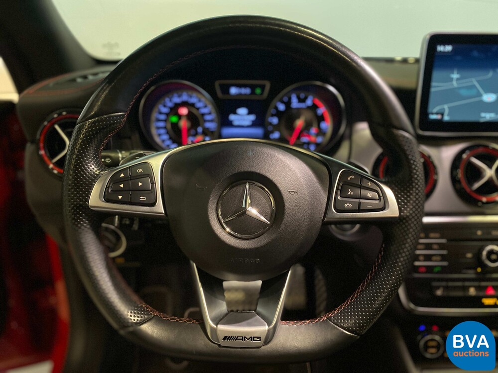 Mercedes-Benz CLA45 AMG 4matic 360pk 2014, NL-kenteken