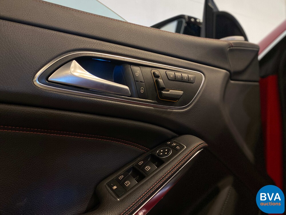 Mercedes-Benz CLA45 AMG 4matic 360pk 2014, NL-kenteken