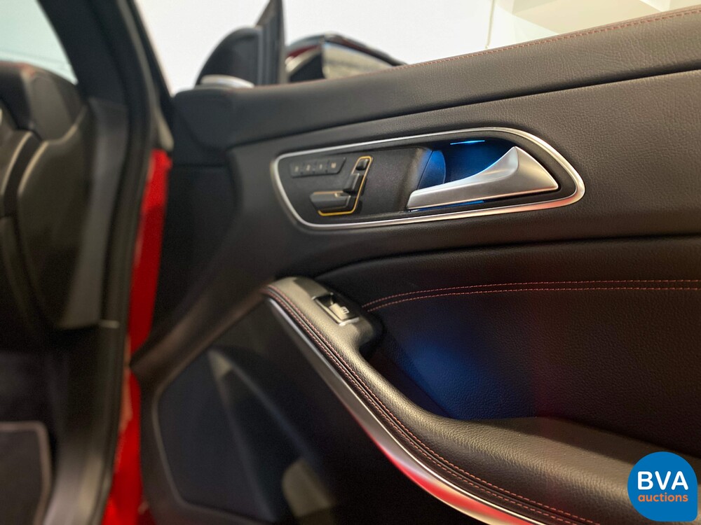 Mercedes-Benz CLA45 AMG 4matic 360pk 2014, NL-kenteken